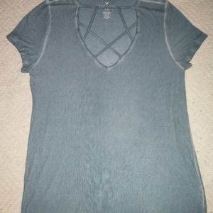 American Eagle shirt size medium